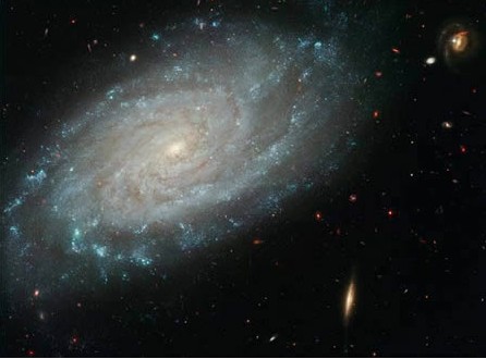 ϵNGC 3370